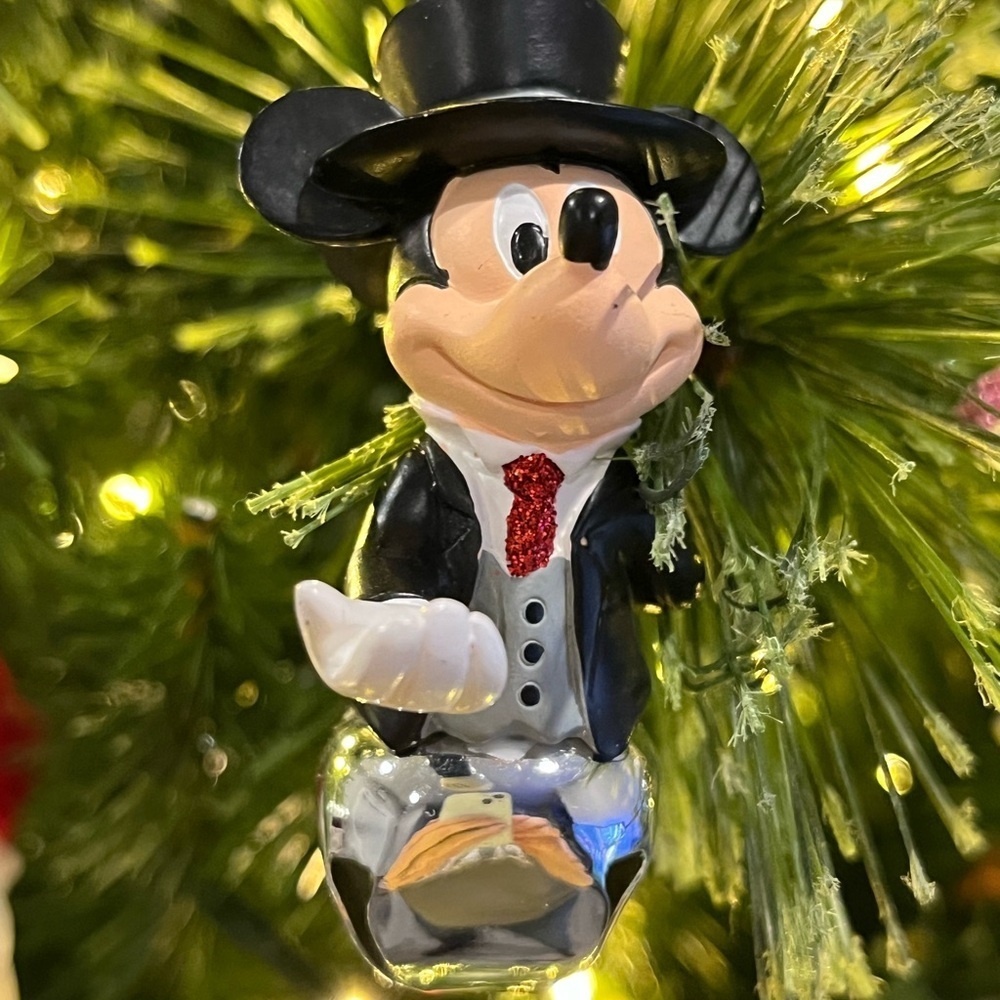 Disney Parks Bride and Groom Mickey and Minnie Wedding Bell Ornament Set - Picture 7 of 9
